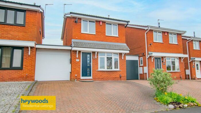 2 Bedroom Link Detached House To Rent In Woodbridge Road, Westbury Park, Newcastle-Under-Lyme, ST5