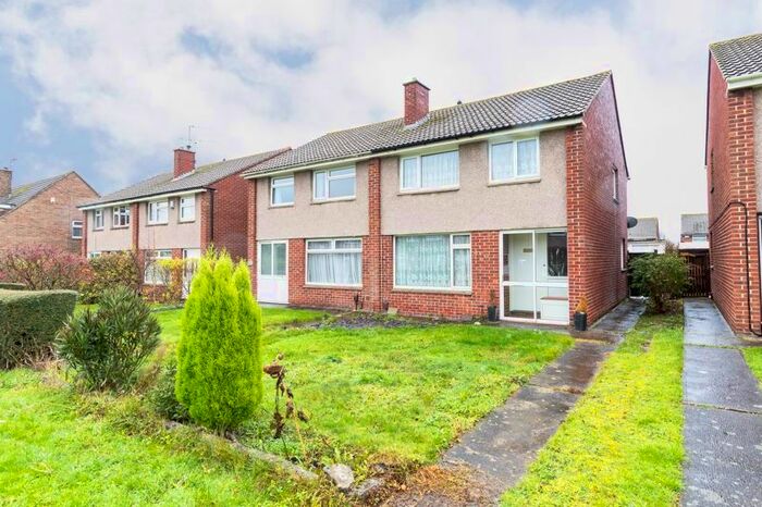 3 Bedroom Property To Rent In Wrington Close, Bristol BS34