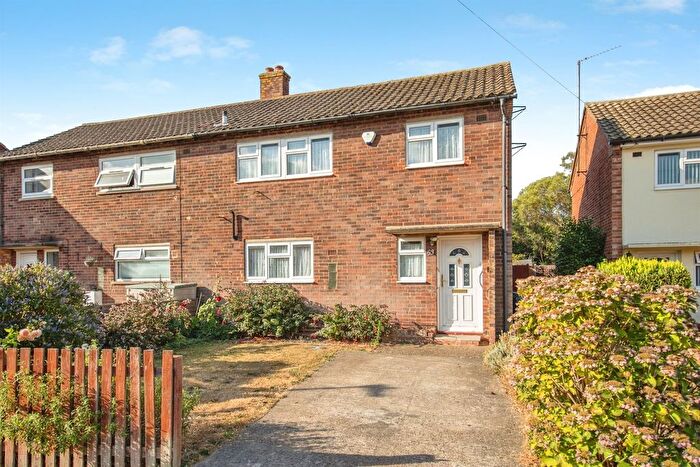 3 Bedroom Semi-Detached House For Sale In Spruce Avenue, Greenstead, Colchester, CO4