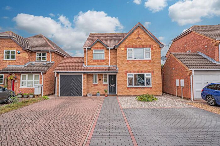 4 Bedroom Detached House For Sale In Shelwick Grove, Dorridge, B93