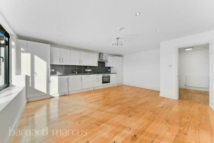 1 Bedroom Flat To Rent In London Road, Croydon, CR0