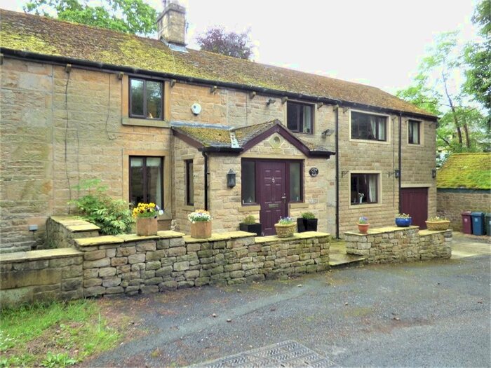 4 Bedroom Semi-Detached House For Sale In Bowfields Lane, Balderstone, Blackburn, Lancashire, BB2