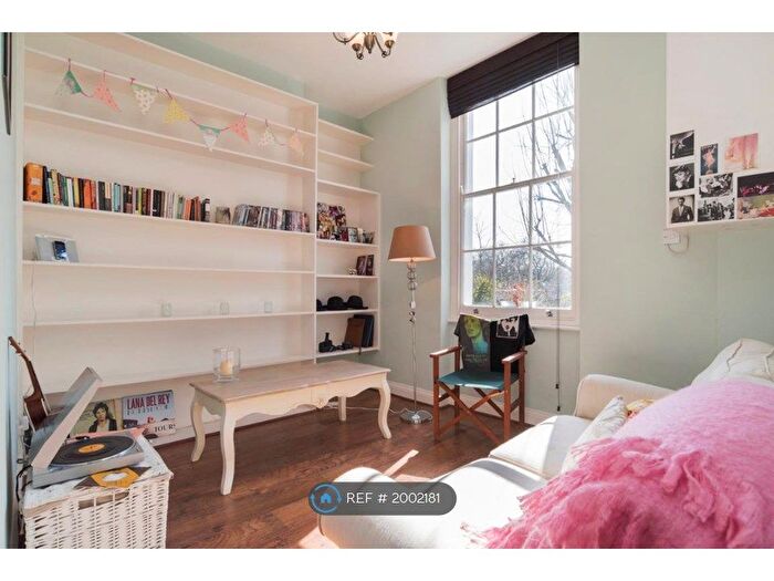 1 Bedroom Flat To Rent In Richmond Road, London, E8
