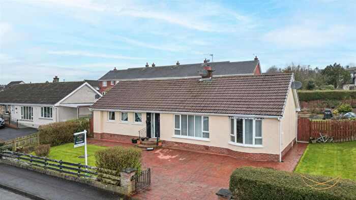 3 Bedroom Detached Bungalow For Sale In Riverdale Park, Ballyclare, BT39