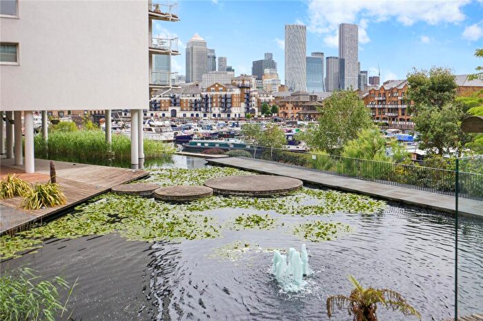 2 Bedroom Apartment For Sale In Limehouse Basin, E14