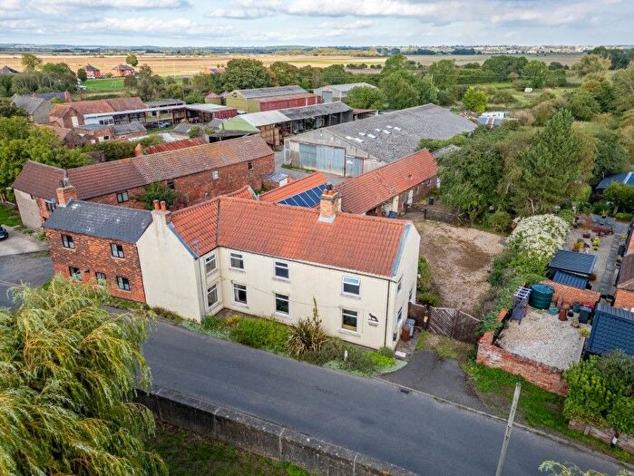 4 Bedroom Detached House For Sale In Poplar Farm, High Street, East Butterwick, Scunthorpe, DN17