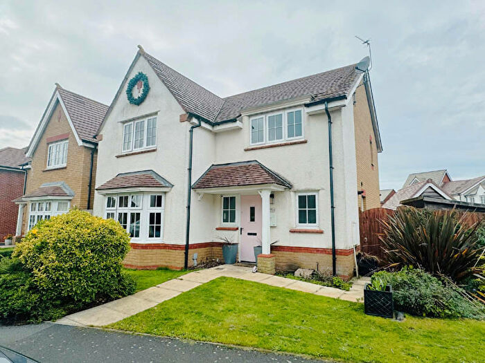 4 Bedroom Detached House For Sale In Windward Avenue - Fleetwood -, FY7