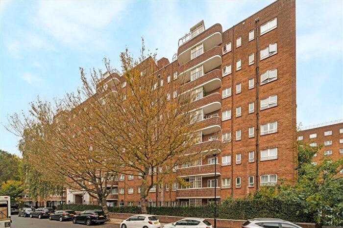 2 Bedroom Flat For Sale In Goldington Street, St Pancras, NW1