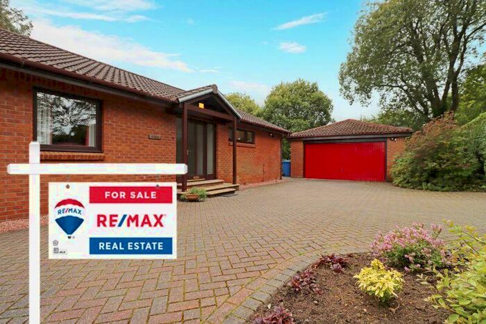 3 Bedroom Detached Bungalow For Sale In Kiprig, West Calder, EH55