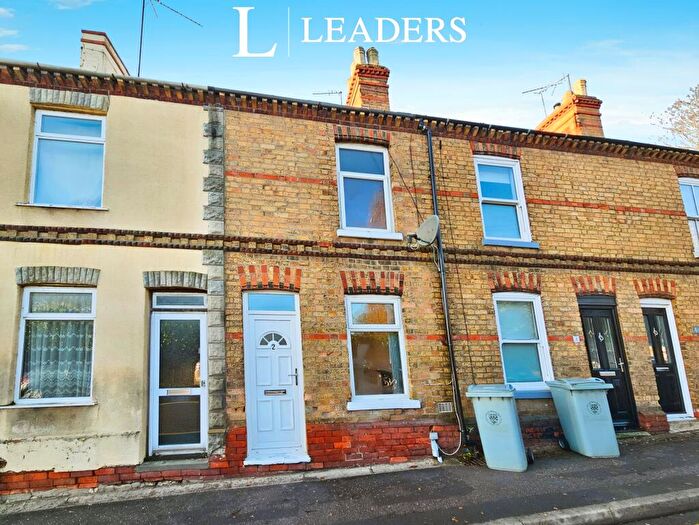 2 Bedroom Terraced House To Rent In Brazenose Lane, Stamford, Lincolnshire, PE9
