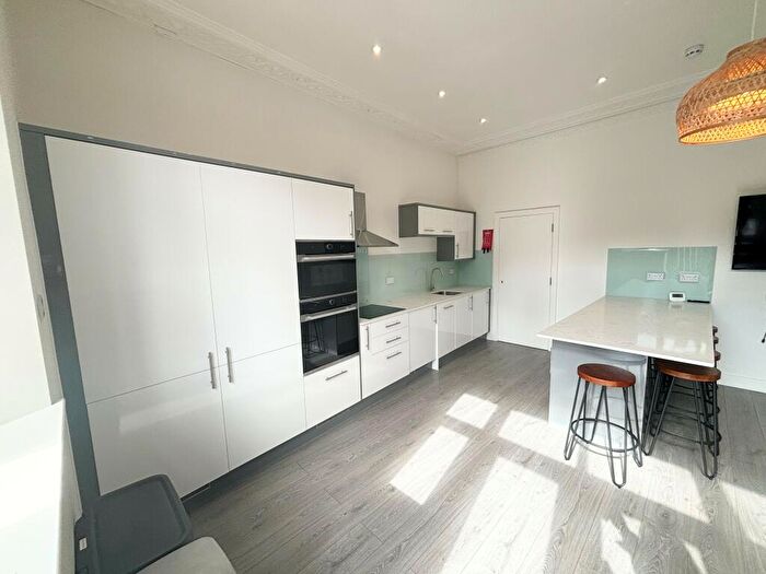 5 Bedroom Flat To Rent In Clifton Park Road, Clifton, Bristol, BS8