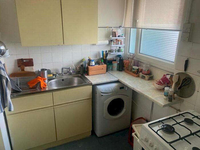 1 Bedroom Flat To Rent In Pownall, Haggeston, E8