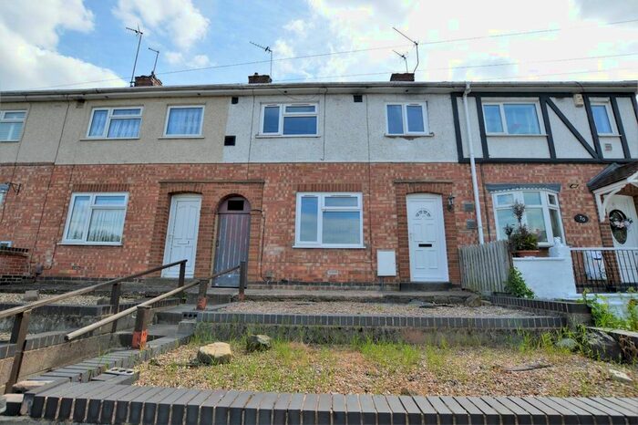 3 Bedroom Town House To Rent In Belgrave Boulevard, Leicester, LE4