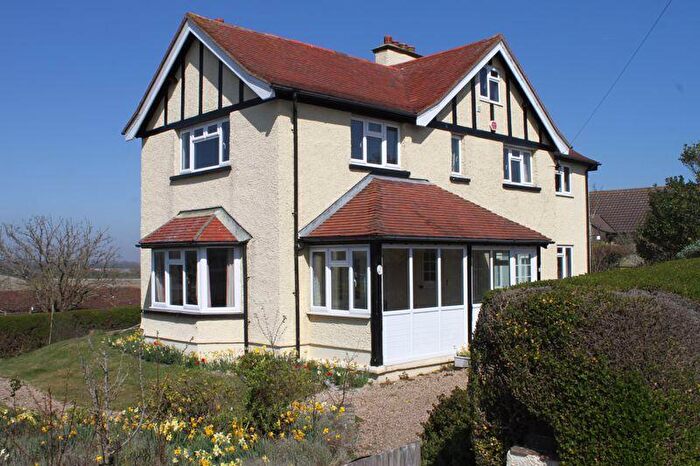 5 Bedroom Detached House For Sale In St. Margaret's Bay, CT15