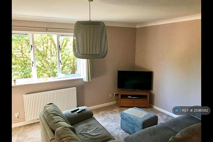 1 Bedroom Flat To Rent In Osprey House, London, SE19