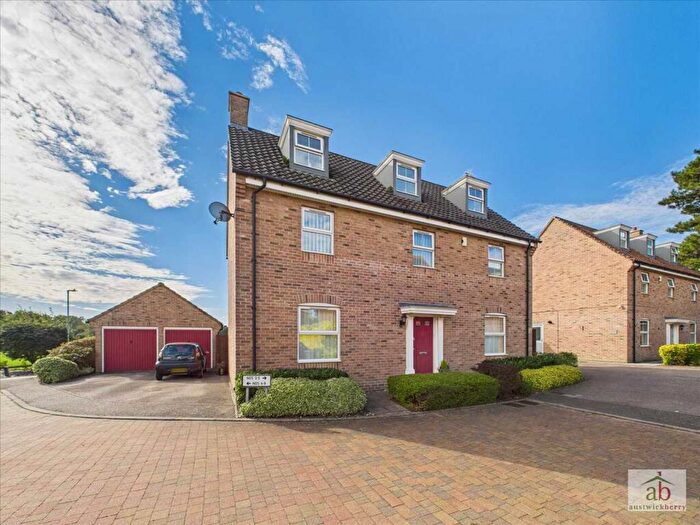 5 Bedroom Detached House For Sale In Evans Drift, Kesgrave, IP5