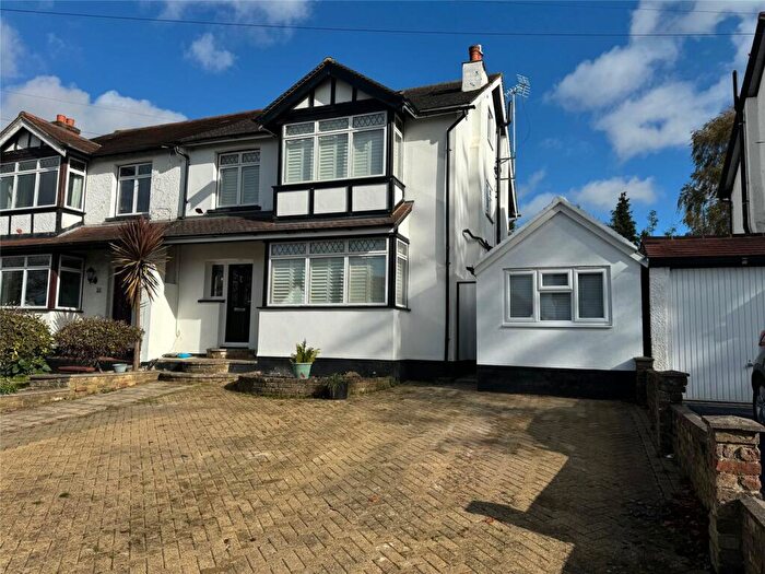 Studio To Rent In Princes Avenue, Carshalton, SM5