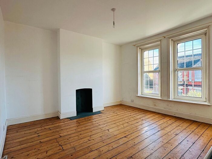 5 Bedroom End Of Terrace House To Rent In Carlton Avenue, Ramsgate, CT11