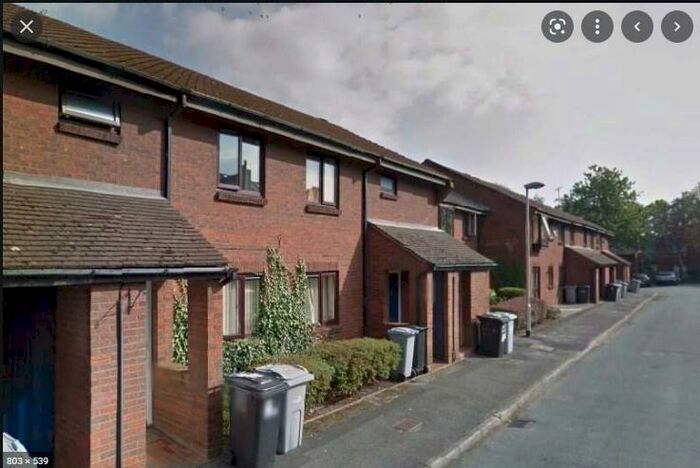 1 Bedroom Flat To Rent In Goathland Way, Macclesfield, Cheshire, SK11