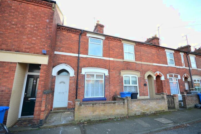 3 Bedroom House To Rent In Wood Street, Kettering, NN16