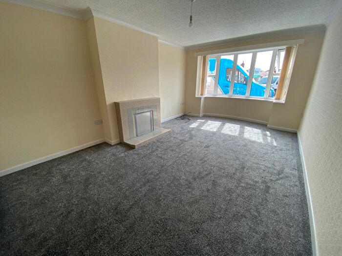 2 Bedroom Property To Rent In Warwick Road, Lytham St. Annes, FY8
