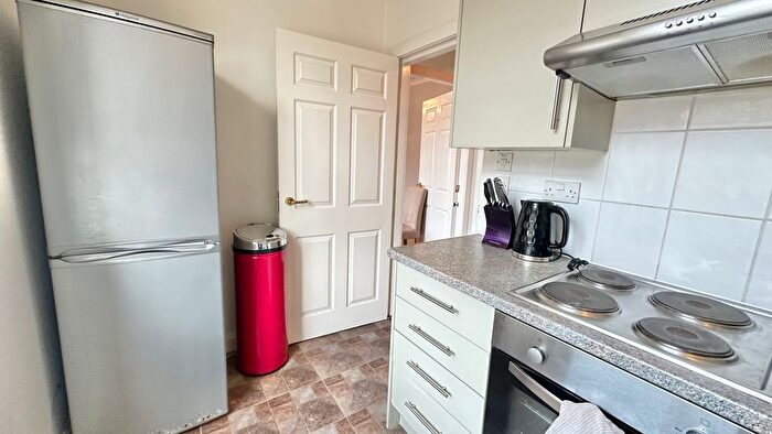 2 Bedroom Flat For Sale In Commercial Street, Dundee, DD1
