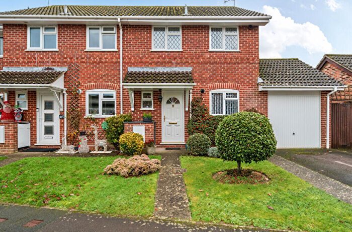 3 Bedroom End Of Terrace House For Sale In Nightingale Close, Rowlands Castle, Hampshire, PO9