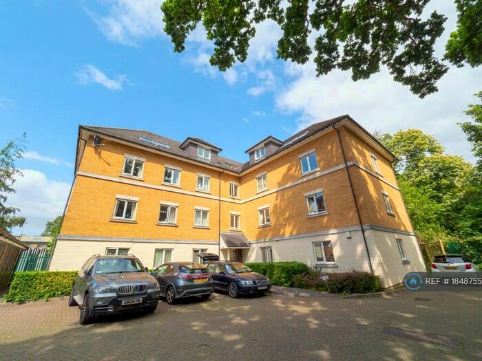 2 Bedroom Flat To Rent In Glen Eyre Road, Southampton, SO16