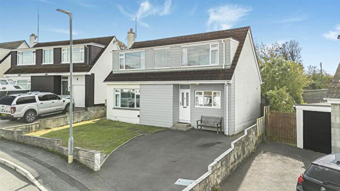 5 Bedroom Detached House For Sale In Bede Haven Close, Bude, EX23