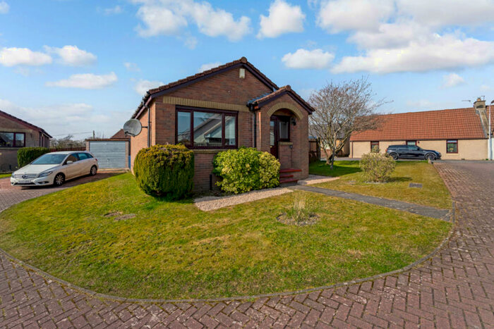 2 Bedroom Detached Bungalow For Sale In Flaxmill Gardens, Milton Of Balgonie, KY7
