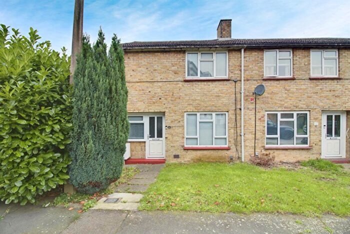 2 Bedroom End Of Terrace House For Sale In Spring Hills, Harlow, CM20