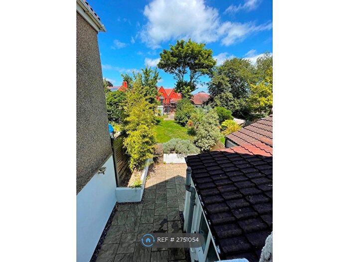 4 Bedroom Detached House To Rent In Bellevue Park, Bristol, BS4