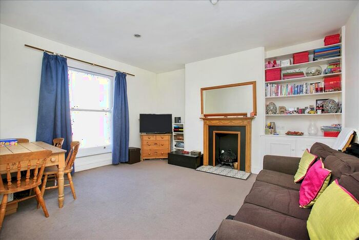1 Bedroom Flat To Rent In Chiswick High Road, London, W4