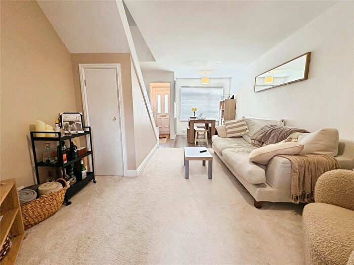 2 Bedroom Terraced House For Sale In Markby Way, Lower Earley, Reading, Berkshire, RG6