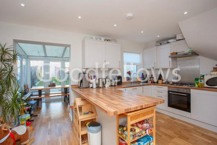 3 Bedroom Property To Rent In Lynmouth Avenue, Morden SM4