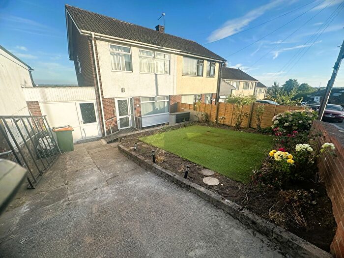 3 Bedroom Semi-Detached House For Sale In Aberthaw Circle, Newport, NP19