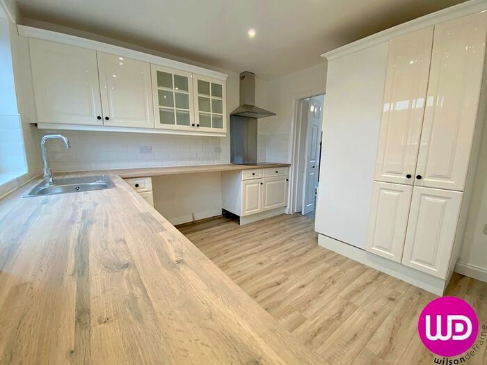 3 Bedroom Terraced House To Rent In Hareside Walk, Newburn, Newcastle Upon Tyne, NE15