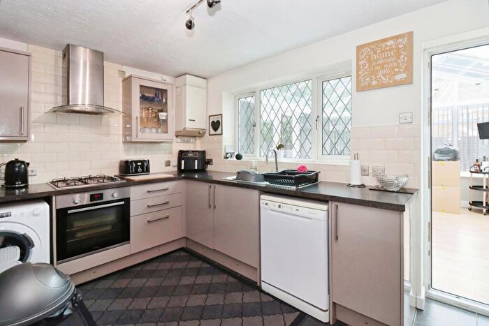 3 Bedroom End Of Terrace House For Sale In Goodwood Gardens, Downend, Bristol, BS16