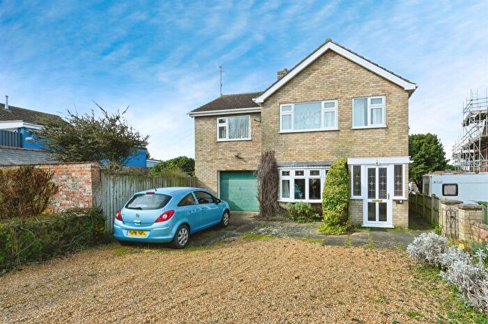 4 Bedroom Detached House For Sale In Ferry Square, West Lynn, King's Lynn, PE34