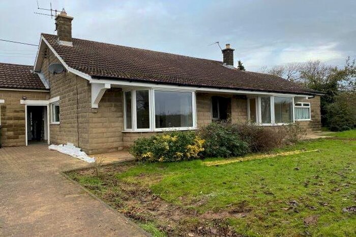 2 Bedroom Bungalow To Rent In ., Malton, YO17