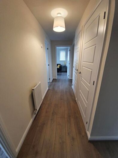 2 Bedroom Flat To Rent In Mistle Court, Coventry, CV4