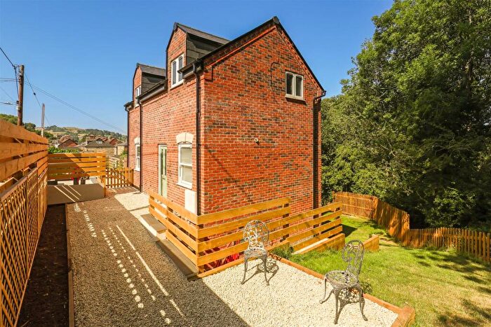 4 Bedroom House For Sale In Lower Spillmans, Stroud, GL5