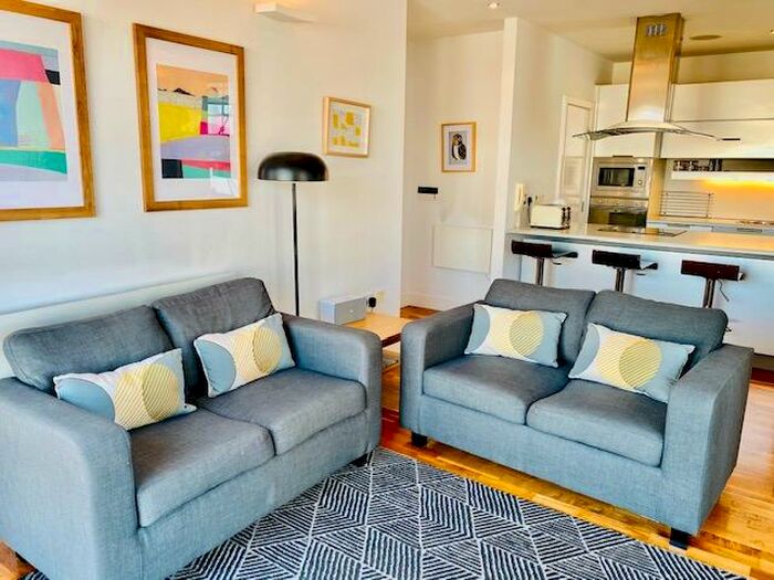 2 Bedroom Apartment To Rent In The Hacienda, City Centre, M1