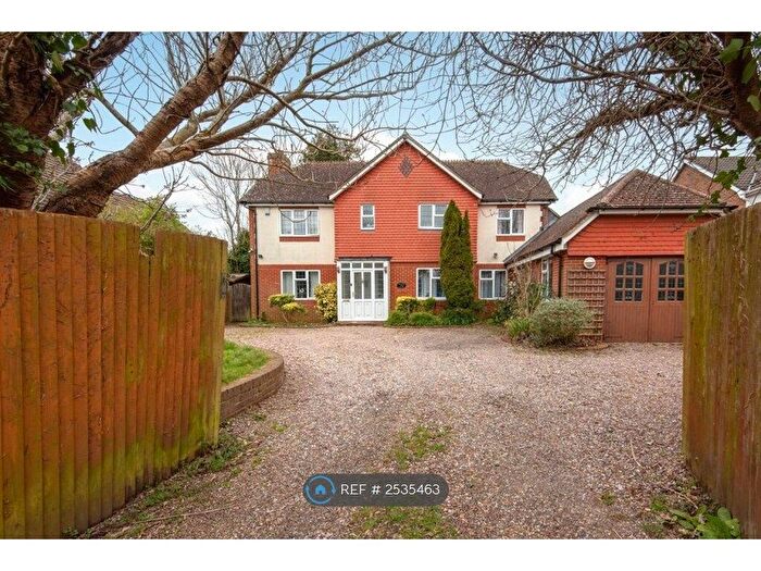 5 Bedroom Detached House To Rent In Offington Lane, Worthing, BN14