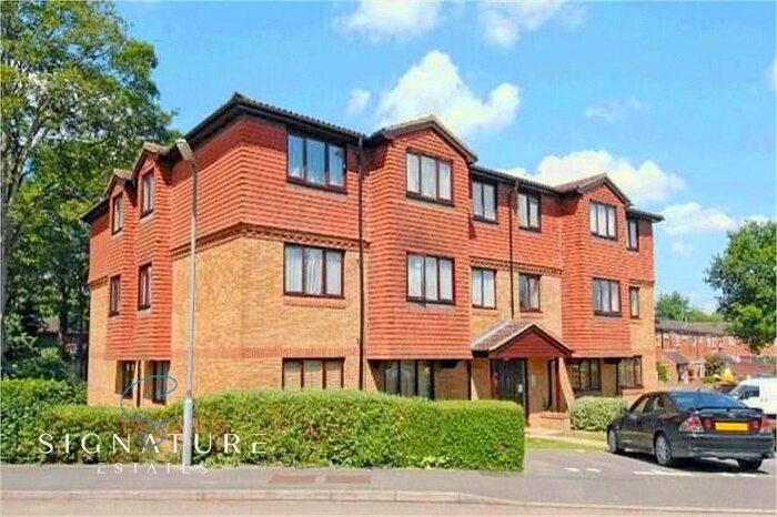 1 Bedroom Flat To Rent In Tylersfield, Abbots Langley, WD5