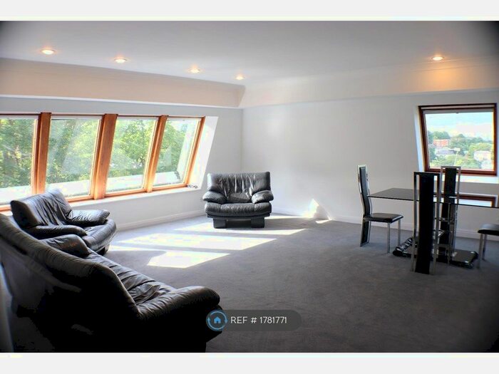 2 Bedroom Flat To Rent In Taymount Rise, London, SE23