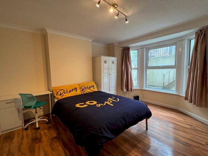 3 Bedroom Flat To Rent In Gladstone Place, Brighton, BN2