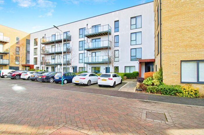 2 Bedroom Apartment For Sale In St Clements Avenue, Romford, RM3