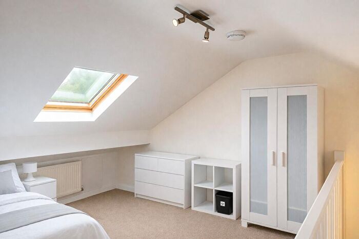 4 Bedroom House To Rent In Priestley Street, Sheffield, S2