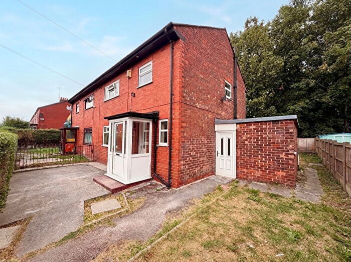 3 Bedroom Semi-Detached House To Rent In Milner Street, Manchester, M16